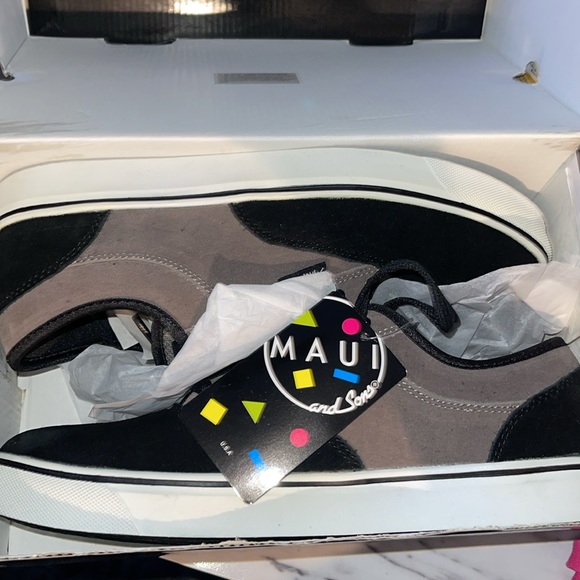 Maui and Sons Other - MAUI and Sons Men’s Axle Skate shoe, 9.5. New